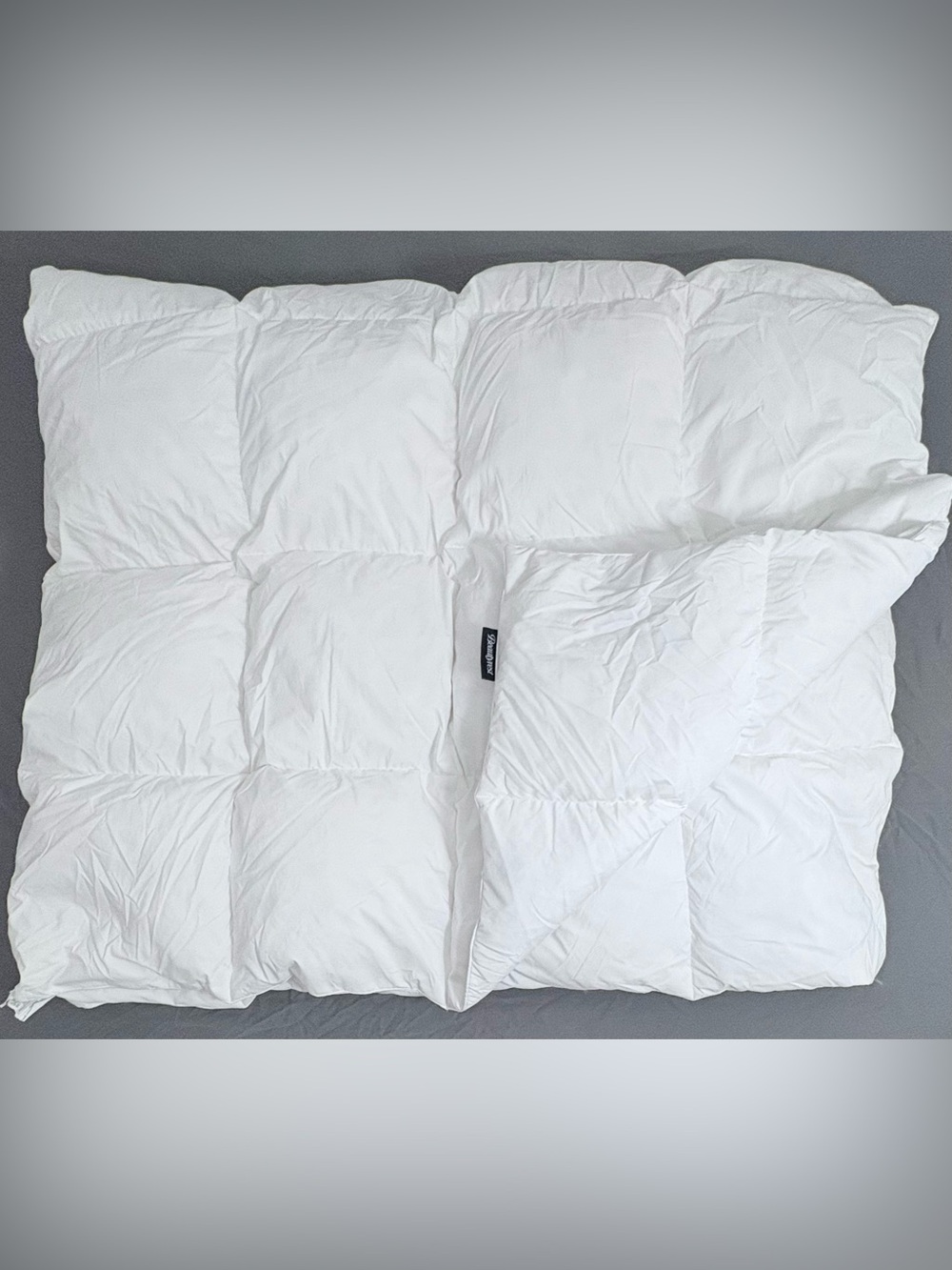 King Down/Feather Comforter All Season Fluffy Soft Beautyrest White Microfiber